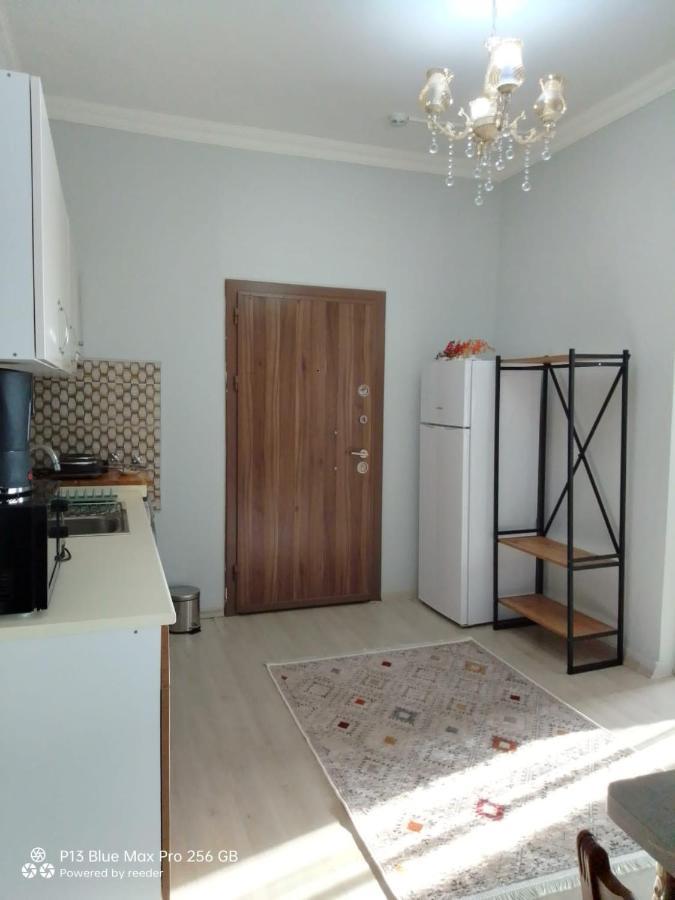 Golden Life Apart Hotel Istanbul Bagian luar foto