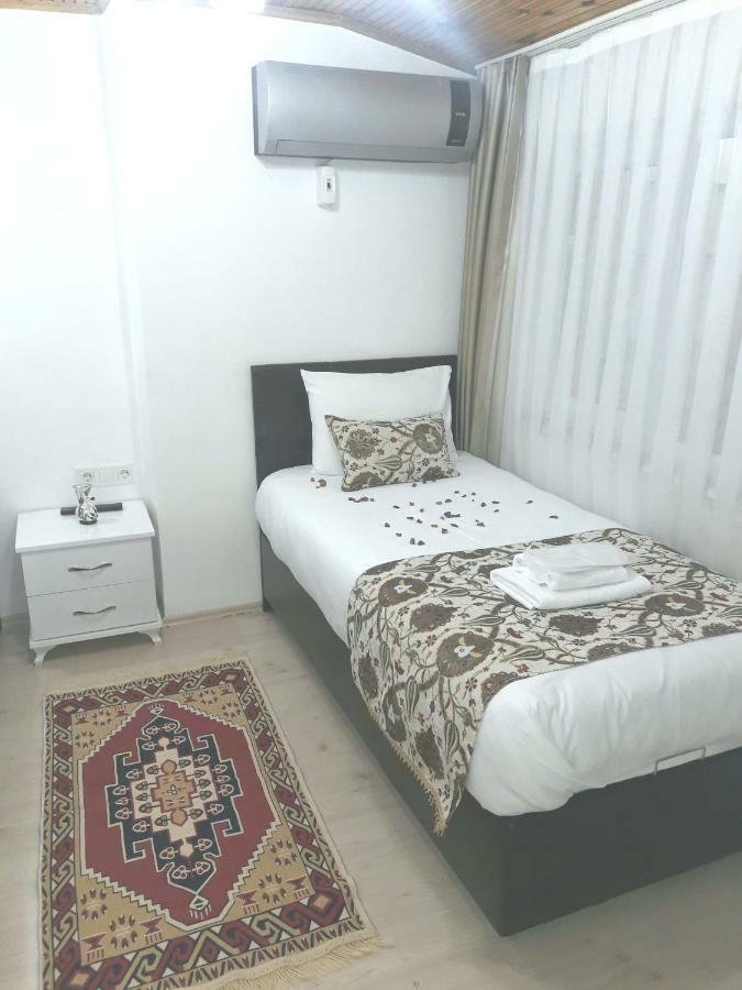 Golden Life Apart Hotel Istanbul Bagian luar foto